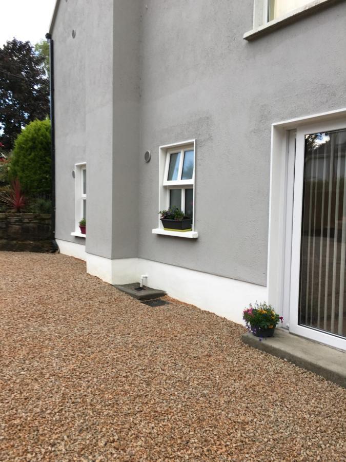 Mod'S Place Nenagh Exterior photo
